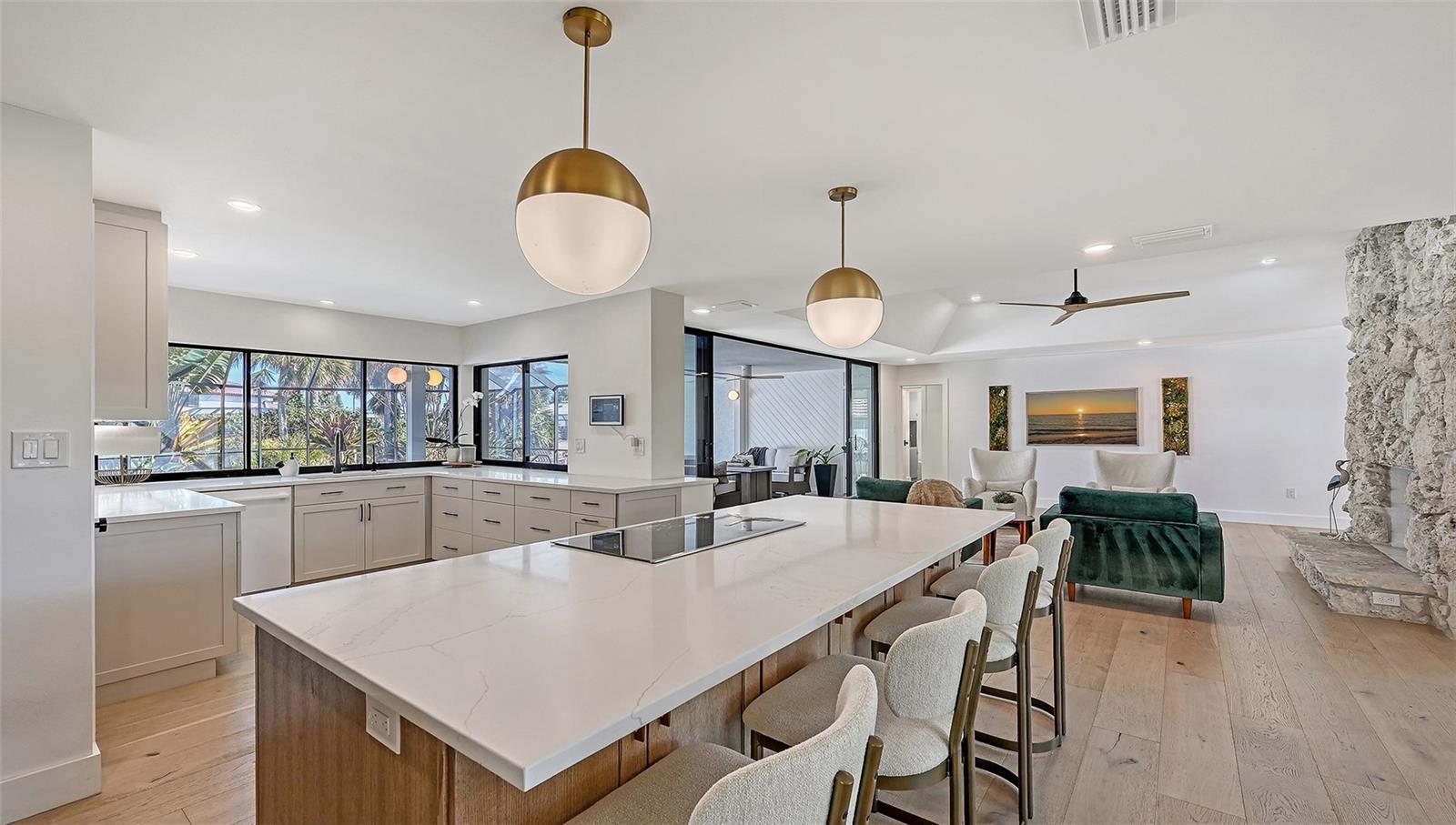 SOUTHBAY YACHT & RACQUET CLUB - Residential