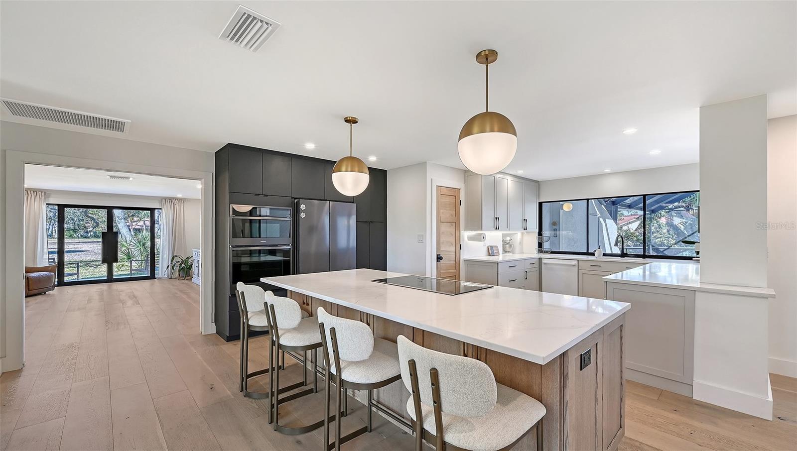 SOUTHBAY YACHT & RACQUET CLUB - Residential