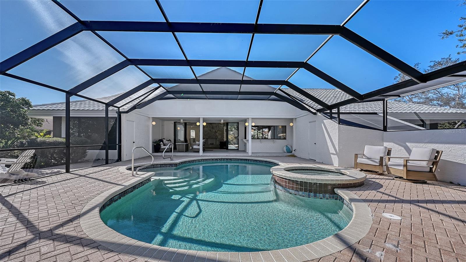 SOUTHBAY YACHT & RACQUET CLUB - Residential