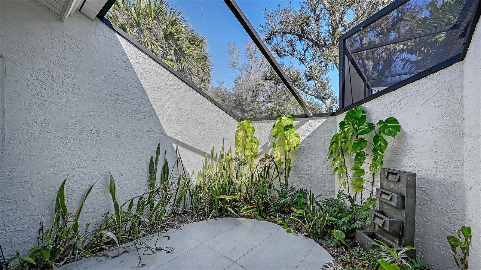 SOUTHBAY YACHT & RACQUET CLUB - Residential