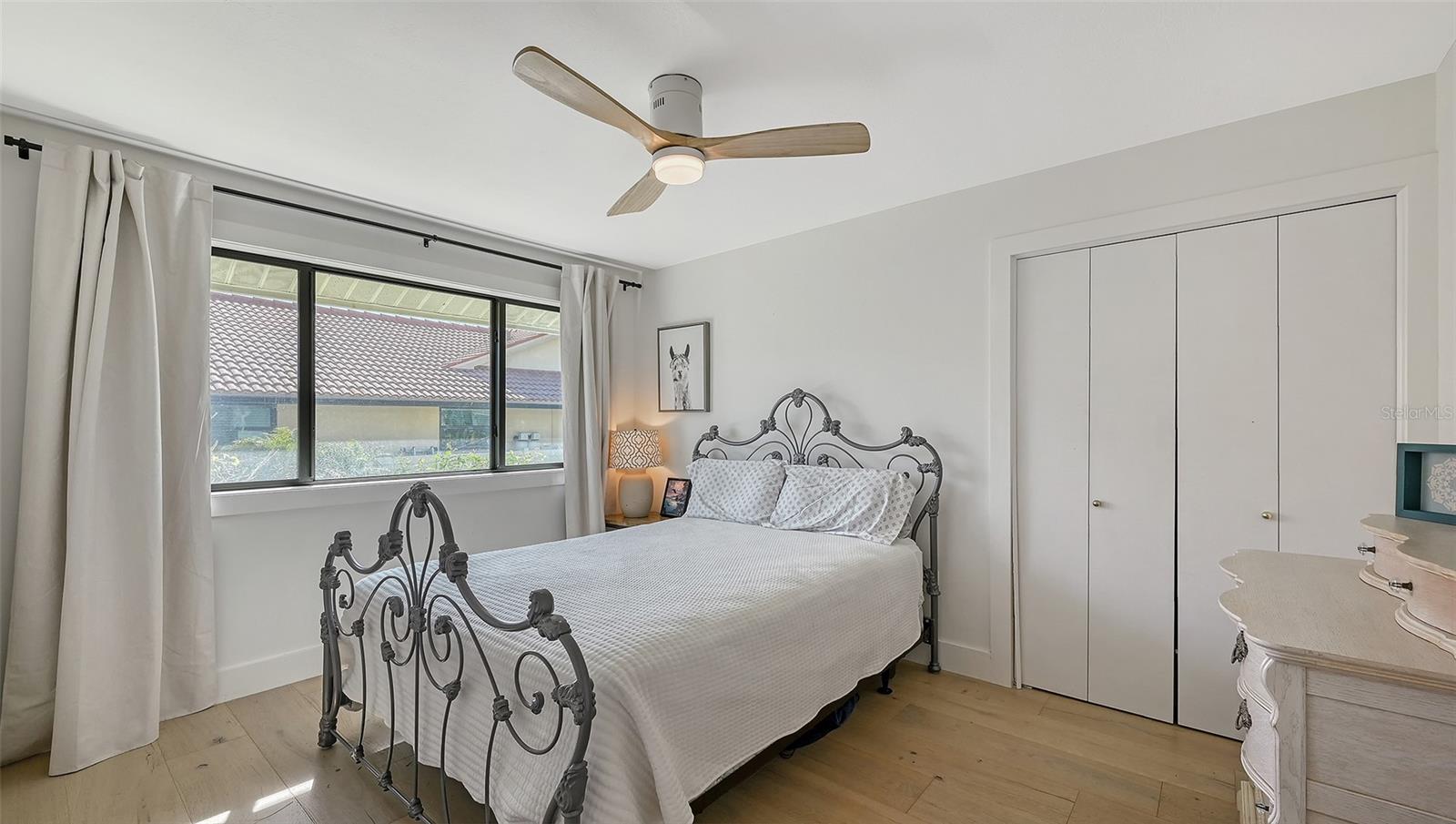 SOUTHBAY YACHT & RACQUET CLUB - Residential