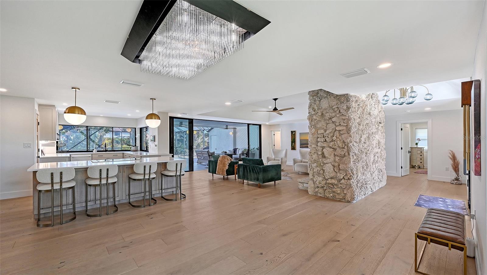 SOUTHBAY YACHT & RACQUET CLUB - Residential