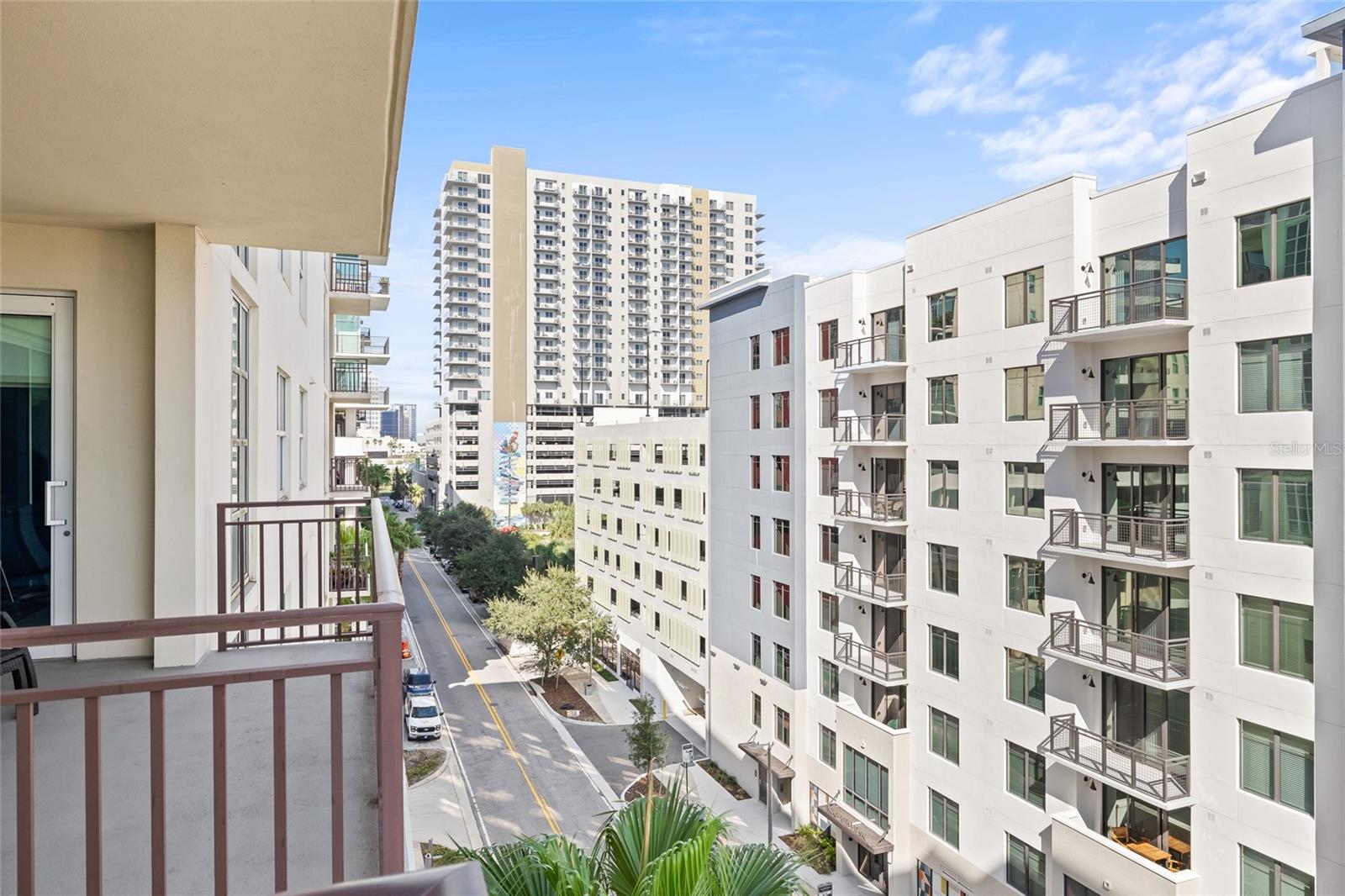 VENTANA A CONDO - Residential Lease