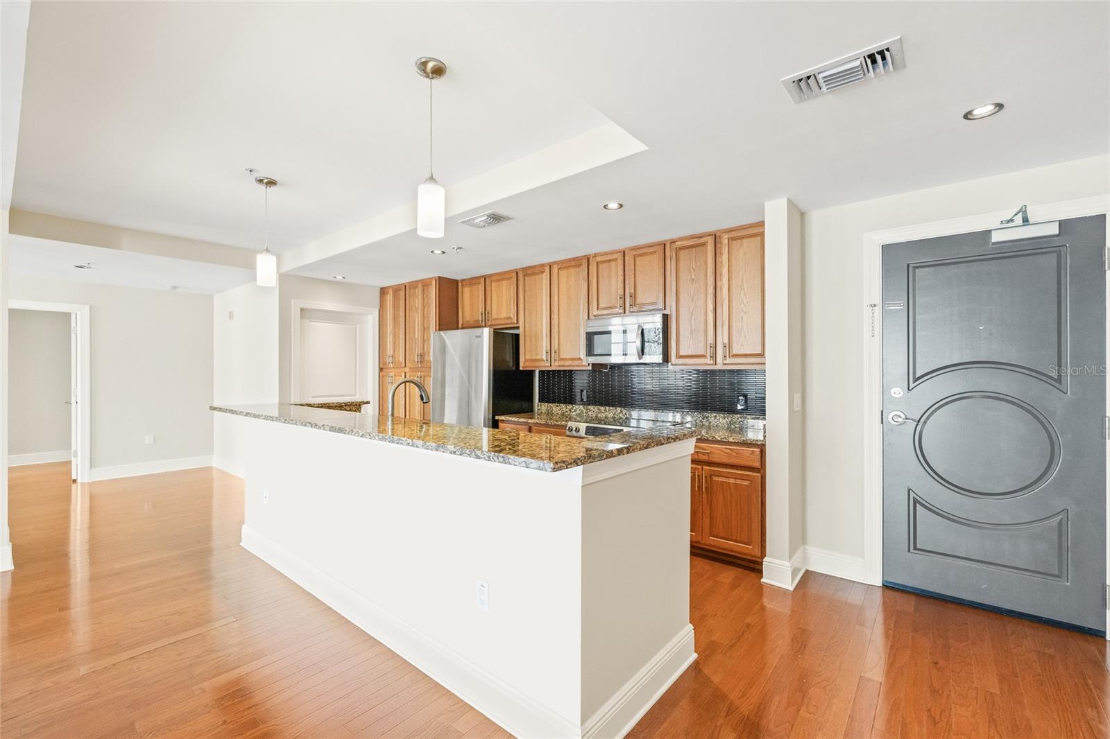 VENTANA A CONDO - Residential Lease