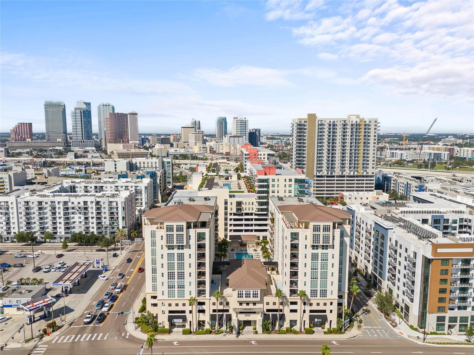 VENTANA A CONDO - Residential Lease