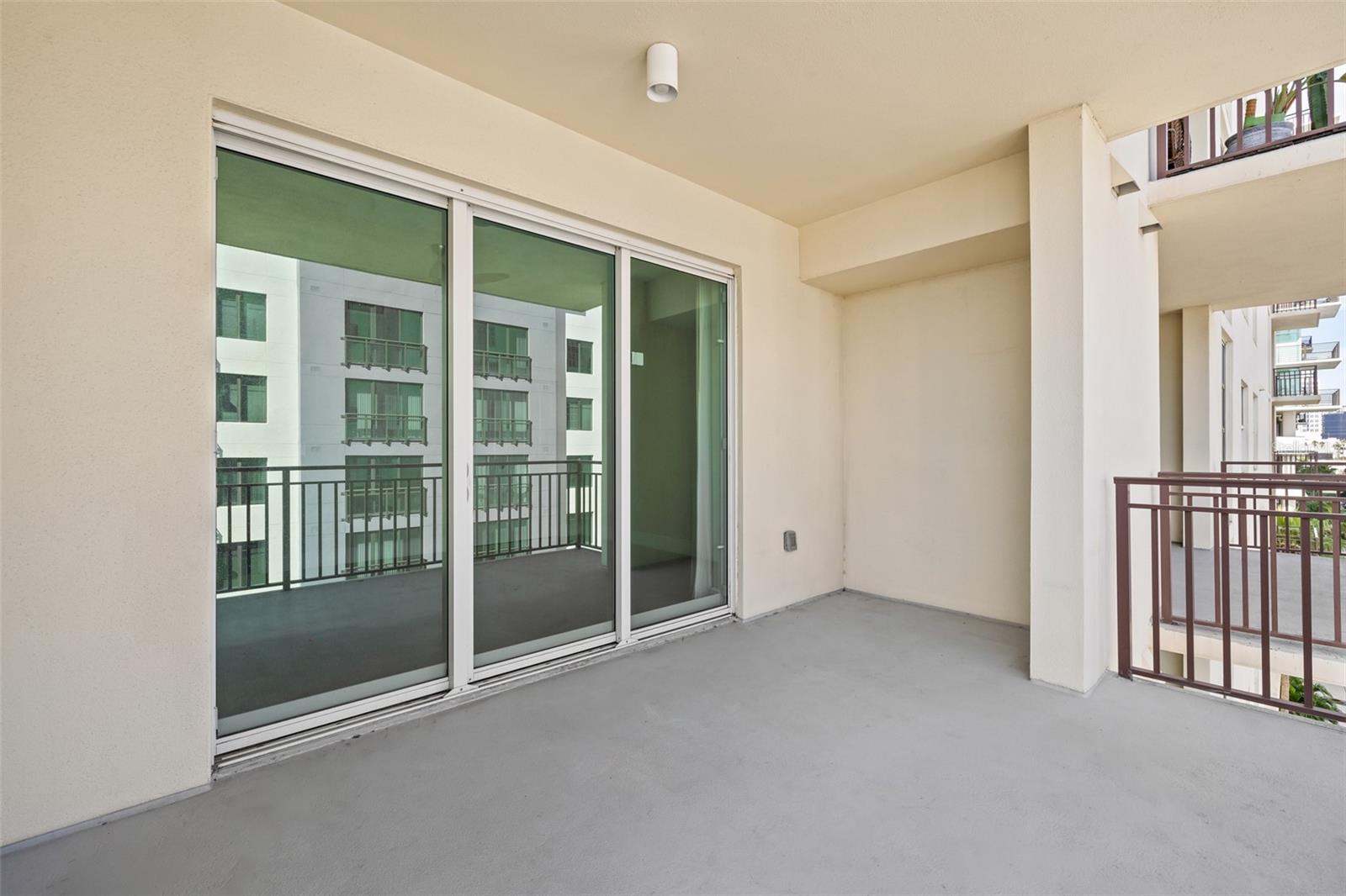 VENTANA A CONDO - Residential Lease