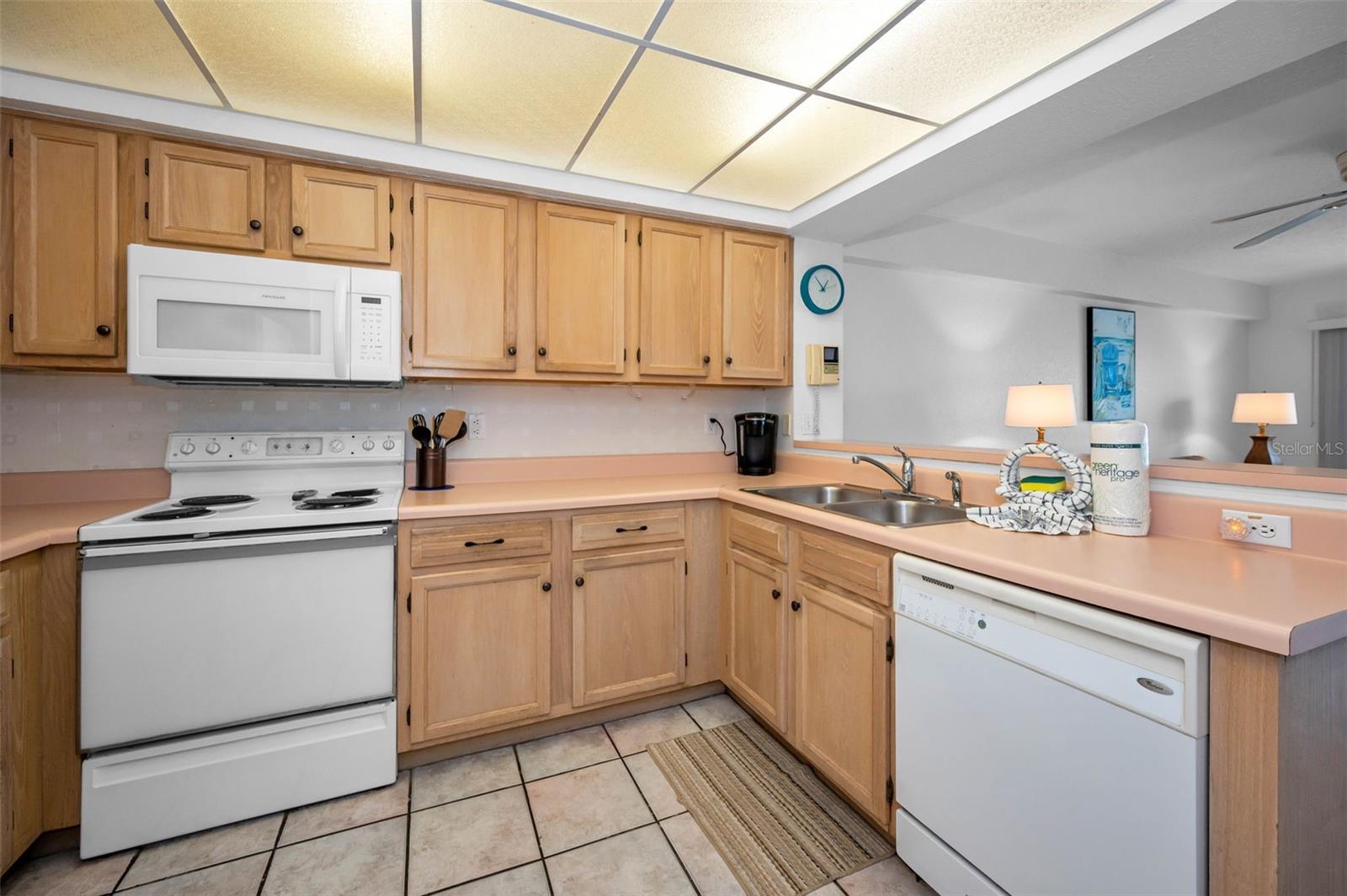 WEST COAST VISTA CONDO - Residential