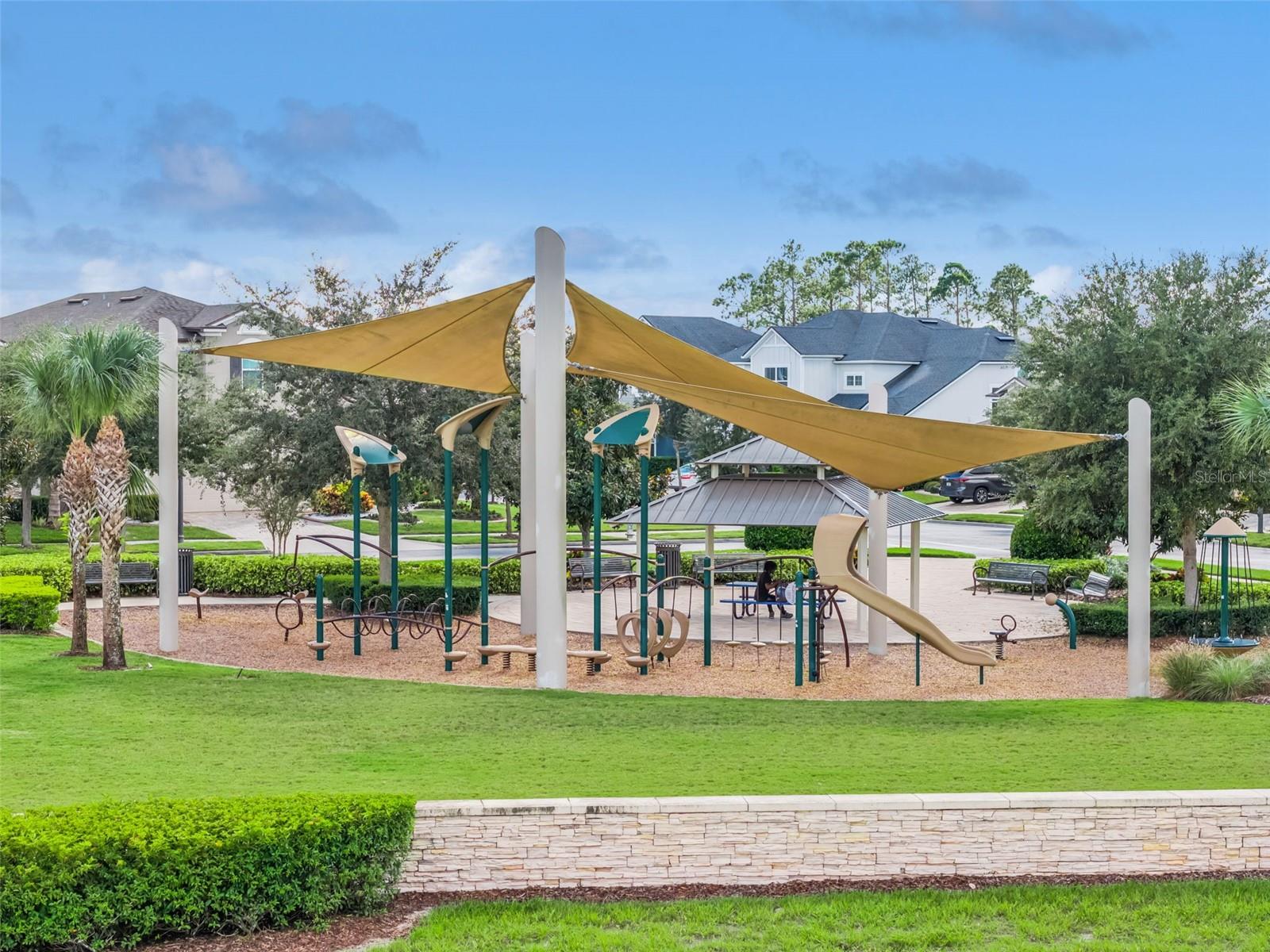 PRESERVE/CROWN POINT PH 2B - Residential