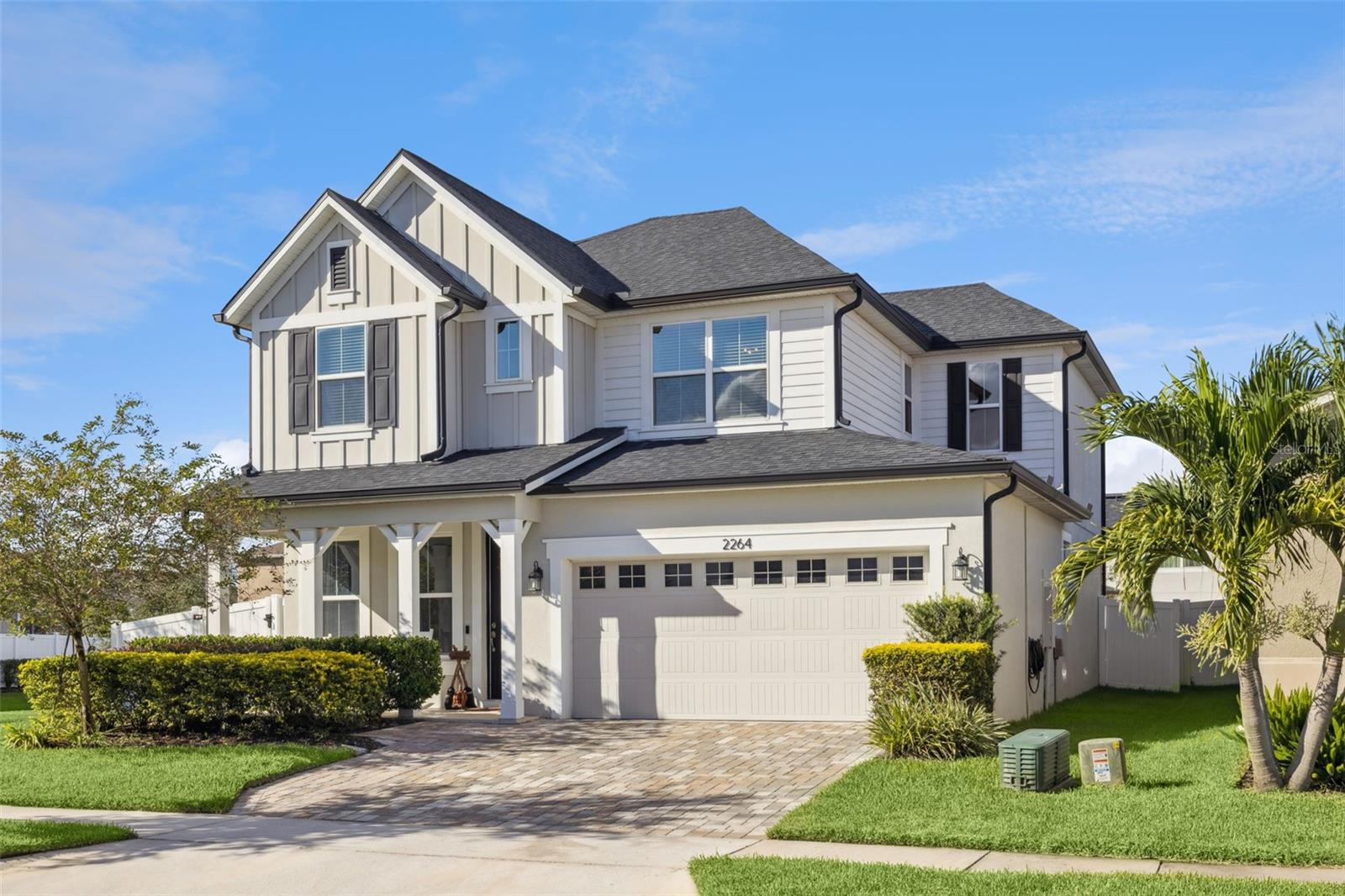 2264 FARNHAM DRIVE
