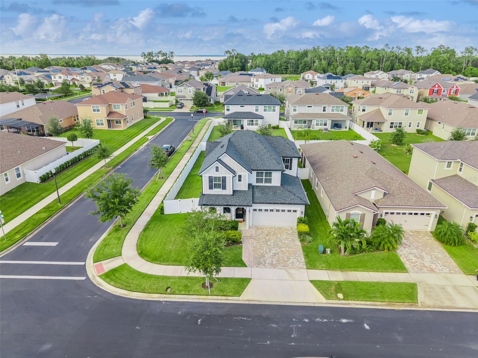 PRESERVE/CROWN POINT PH 2B - Residential