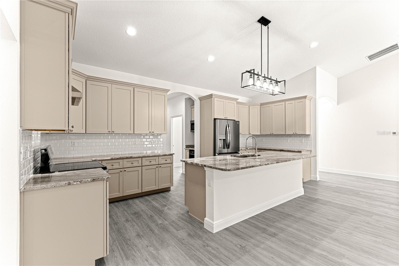 ROLLING HILLS UN 01 - Residential