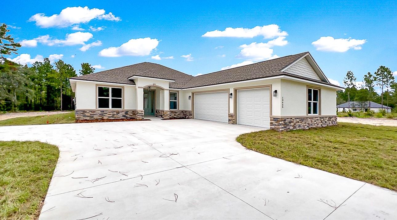 ROLLING HILLS UN 01 - Residential