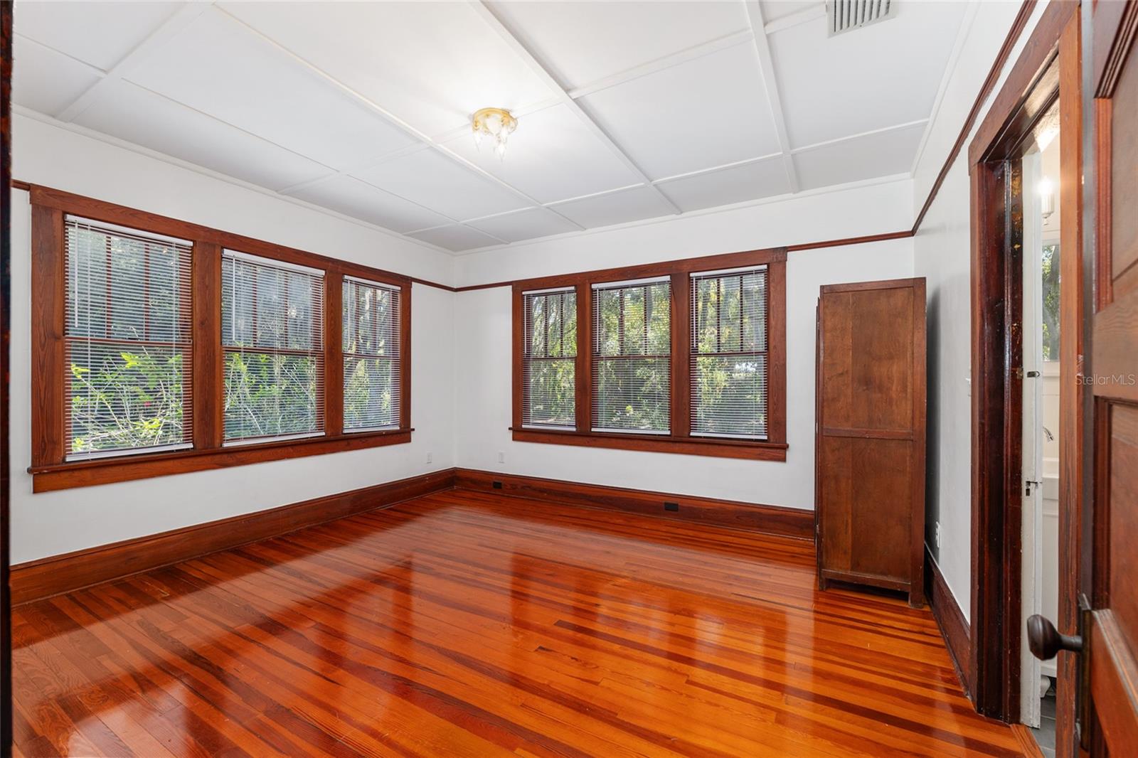 STANTON - Residential