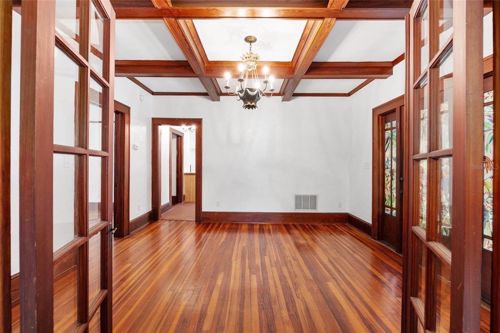 STANTON - Residential