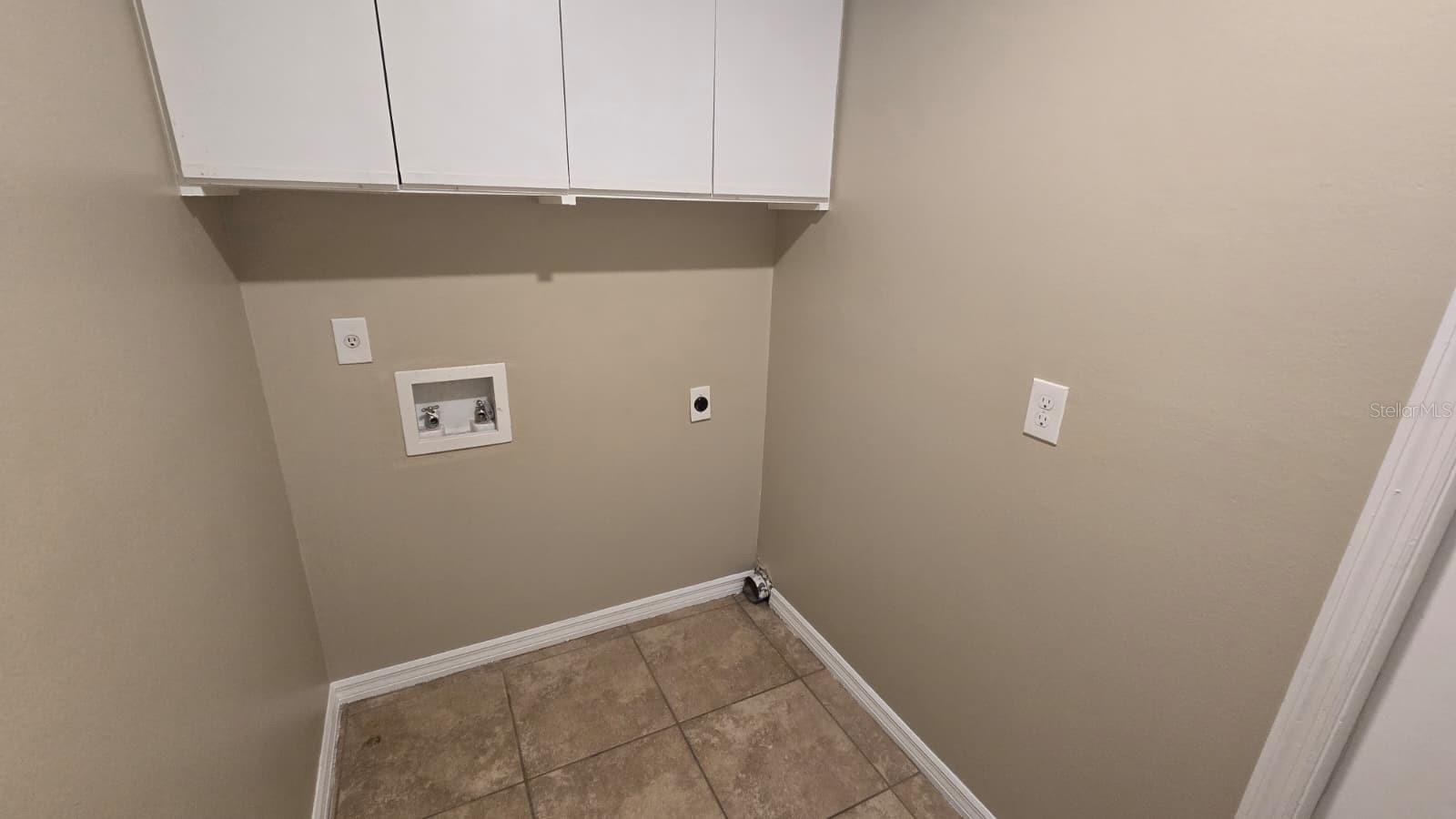 PALMA SOLA WOODS II - Residential