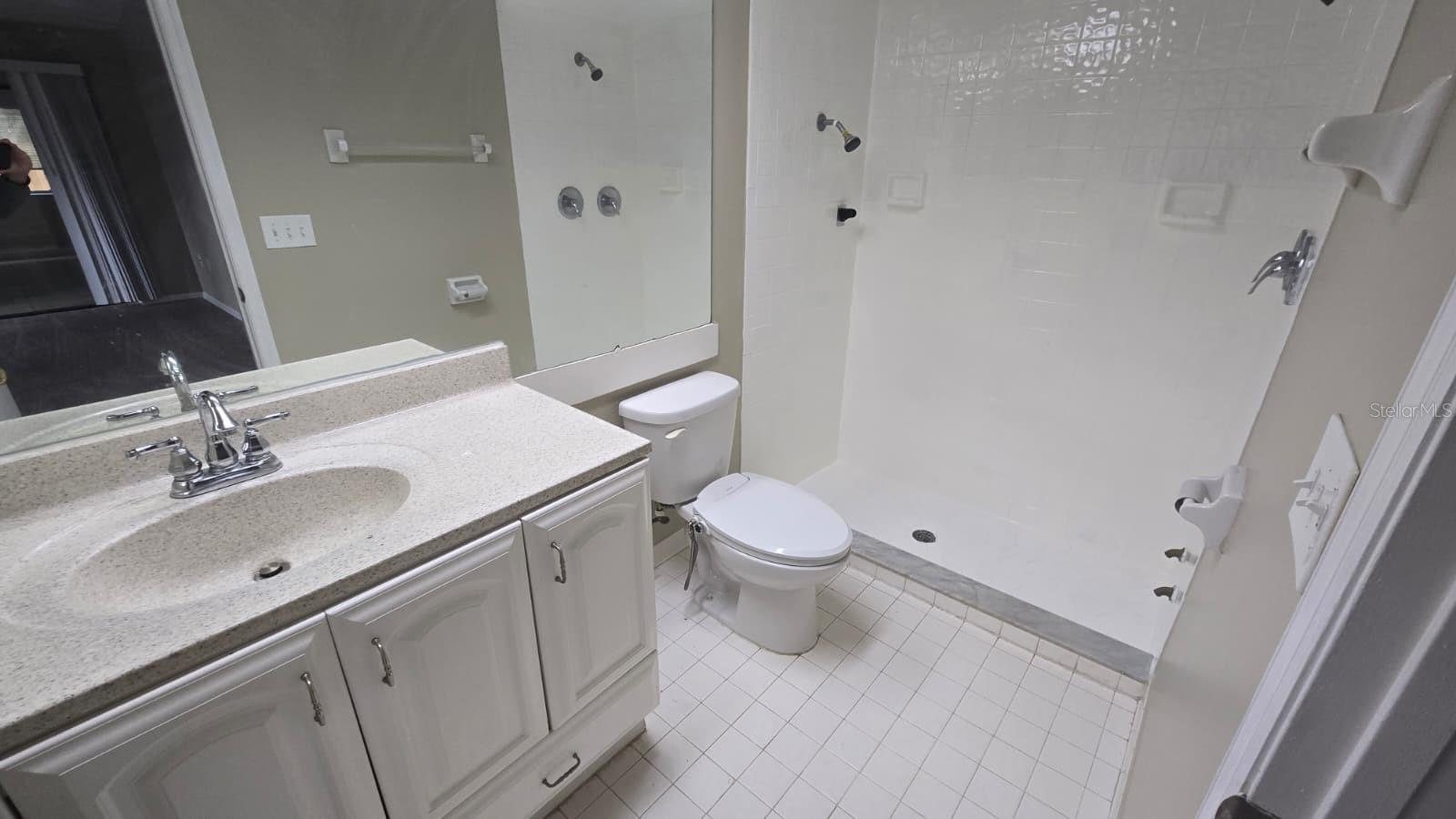 PALMA SOLA WOODS II - Residential