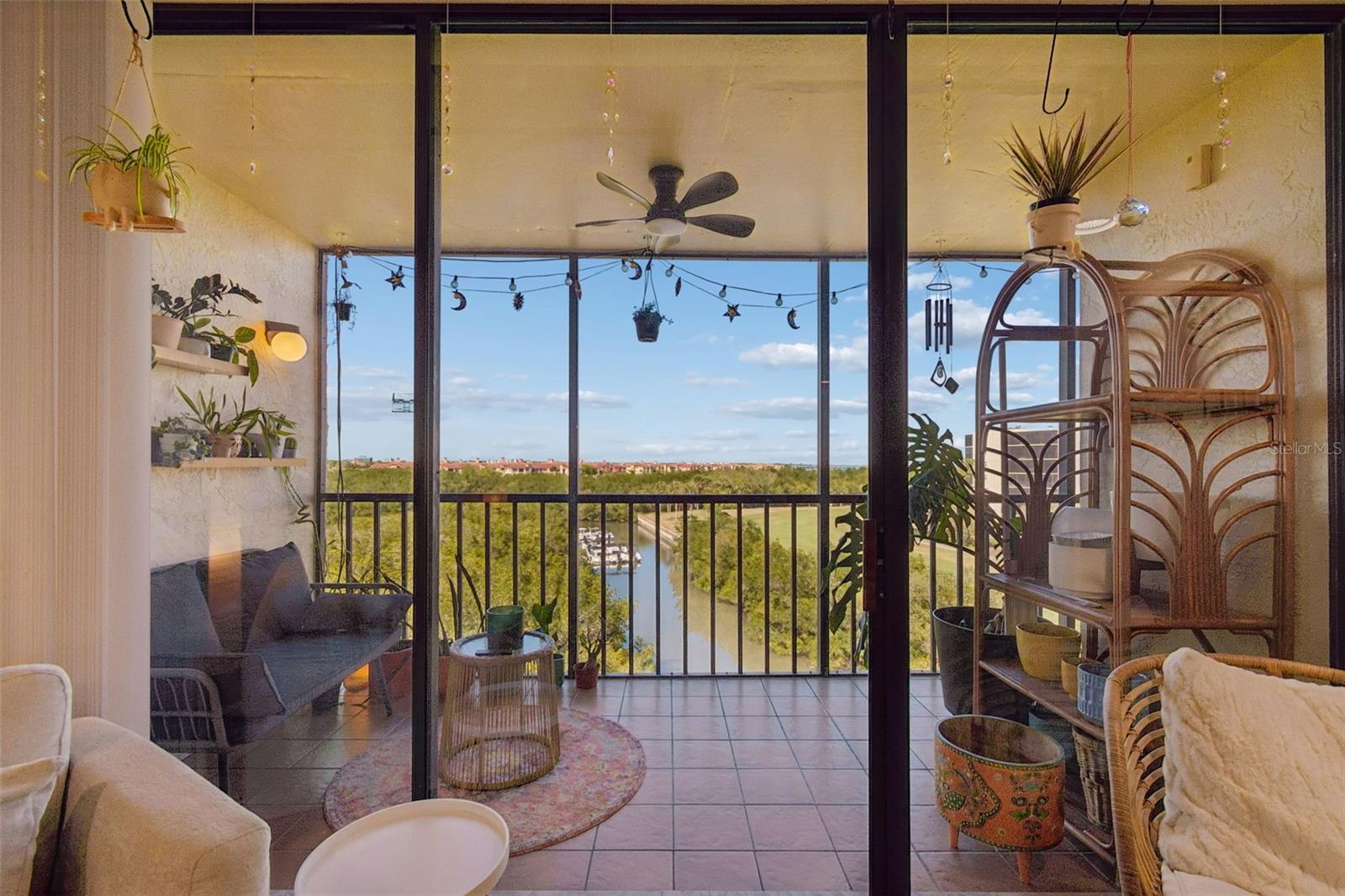 COVE CAY VILLAGE III - Residential