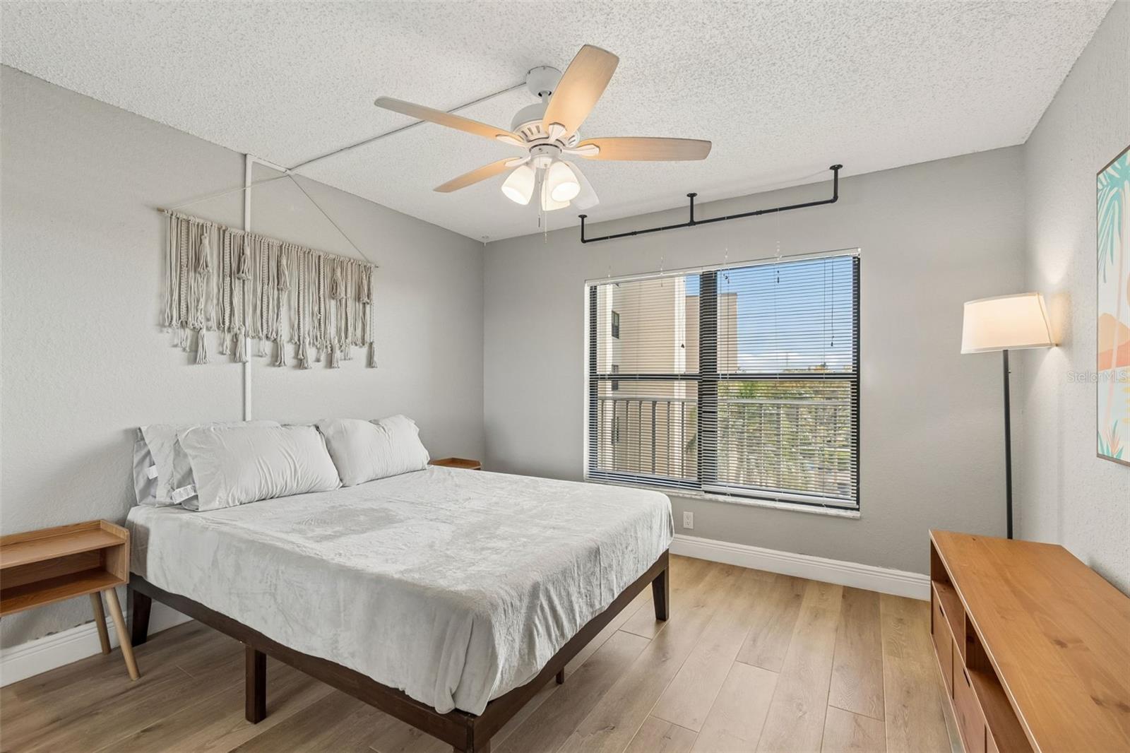 COVE CAY VILLAGE III - Residential