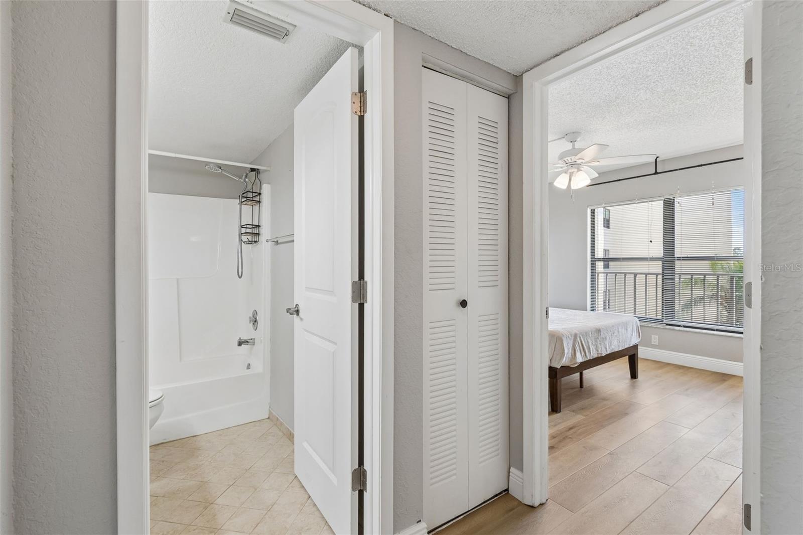 COVE CAY VILLAGE III - Residential