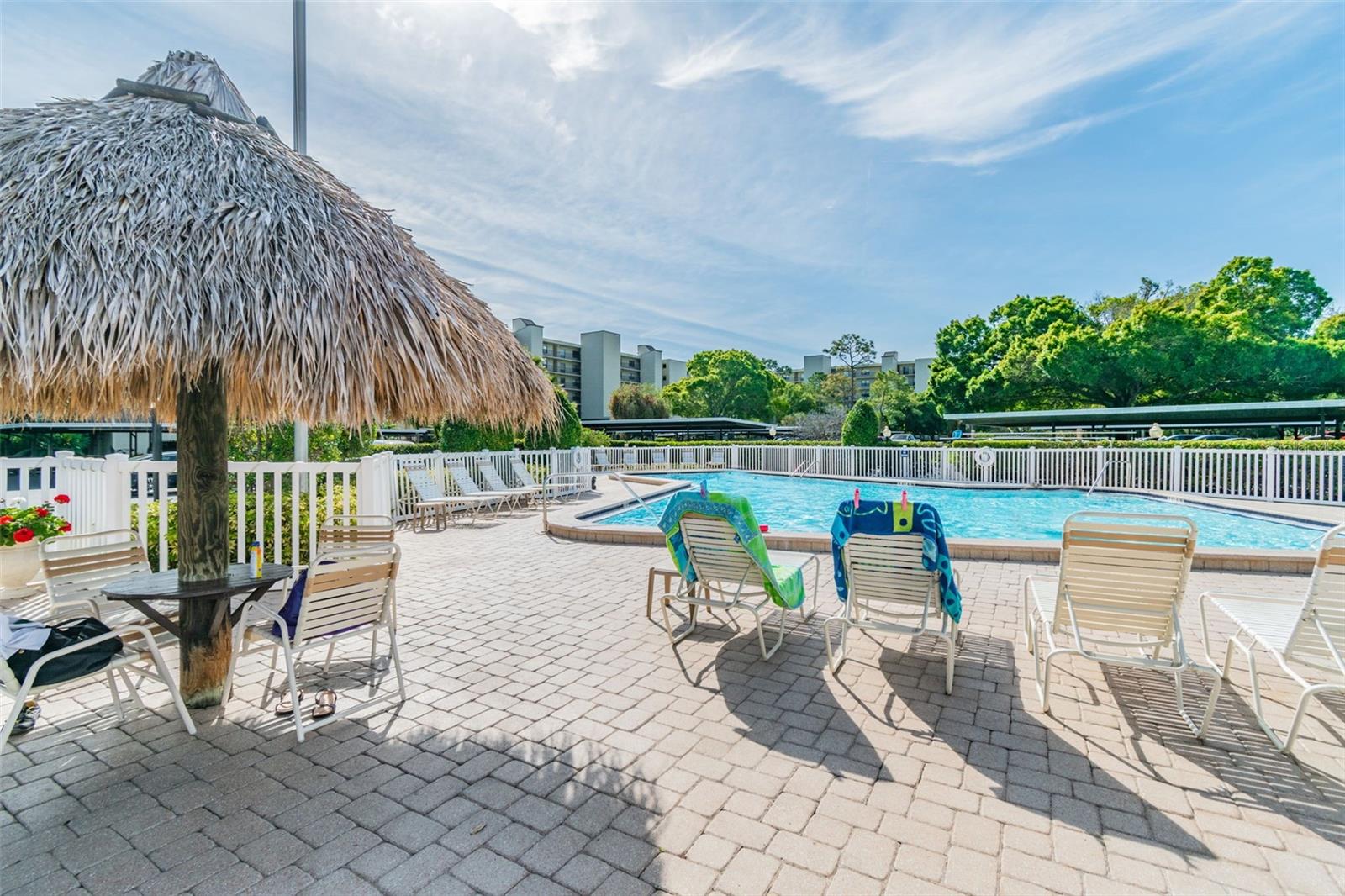 COVE CAY VILLAGE III - Residential