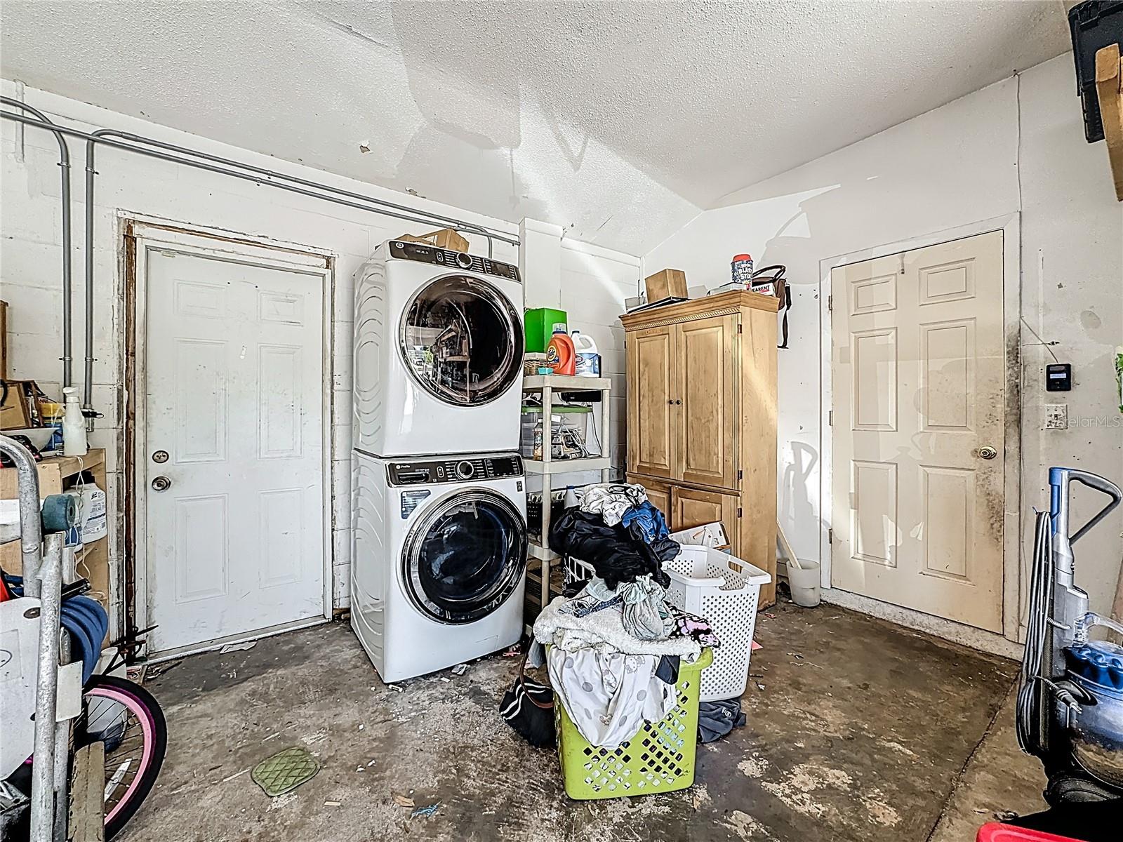 BELAIR BAYOU - Residential