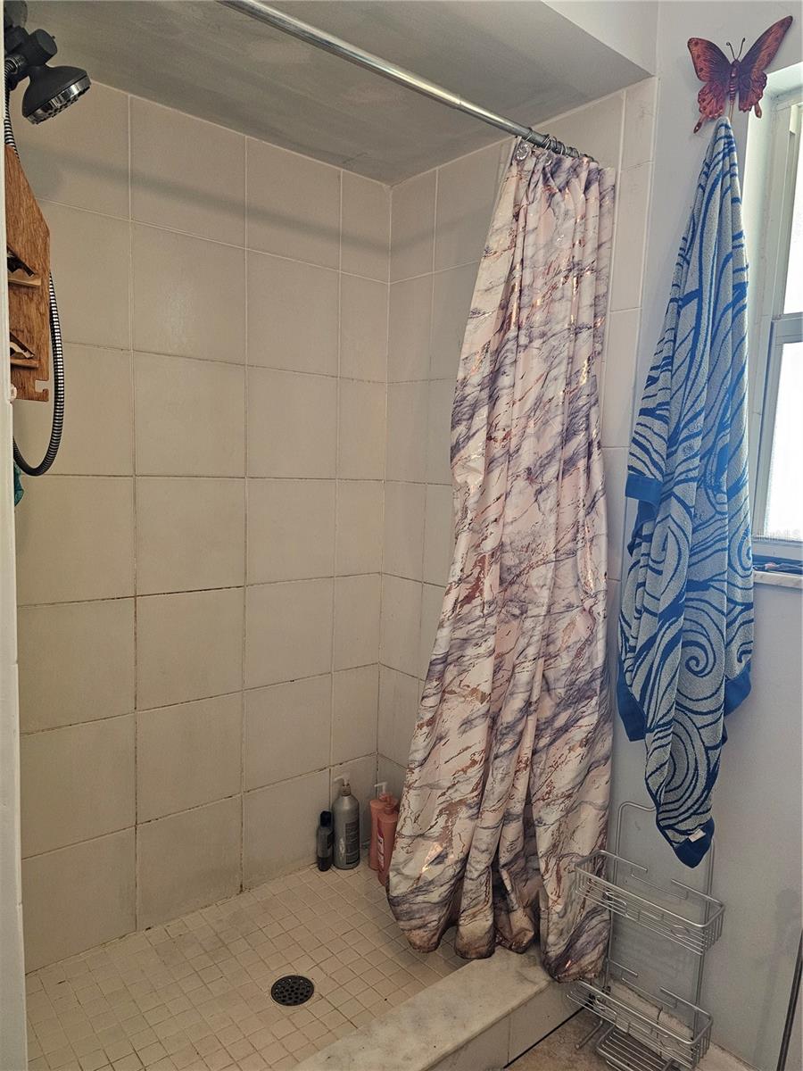 BELAIR BAYOU - Residential