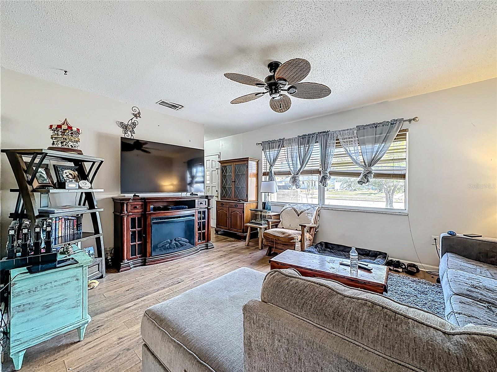 BELAIR BAYOU - Residential