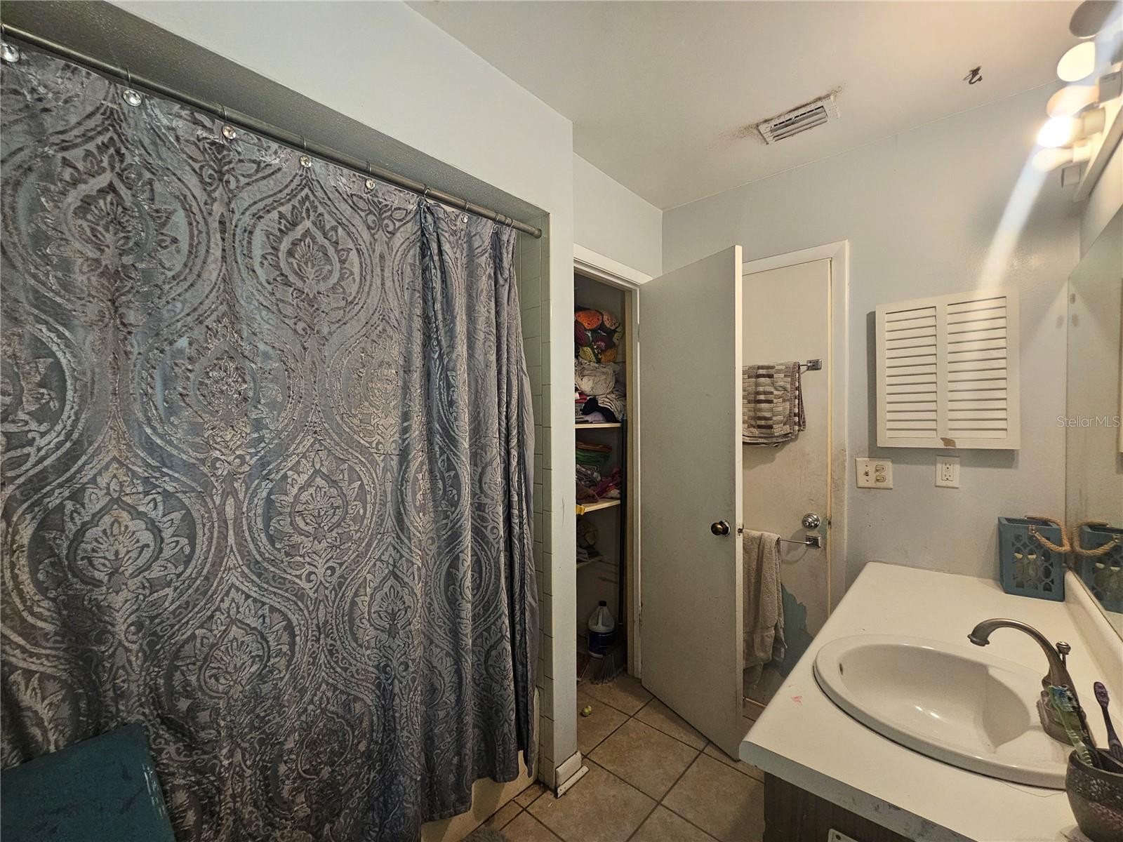 BELAIR BAYOU - Residential