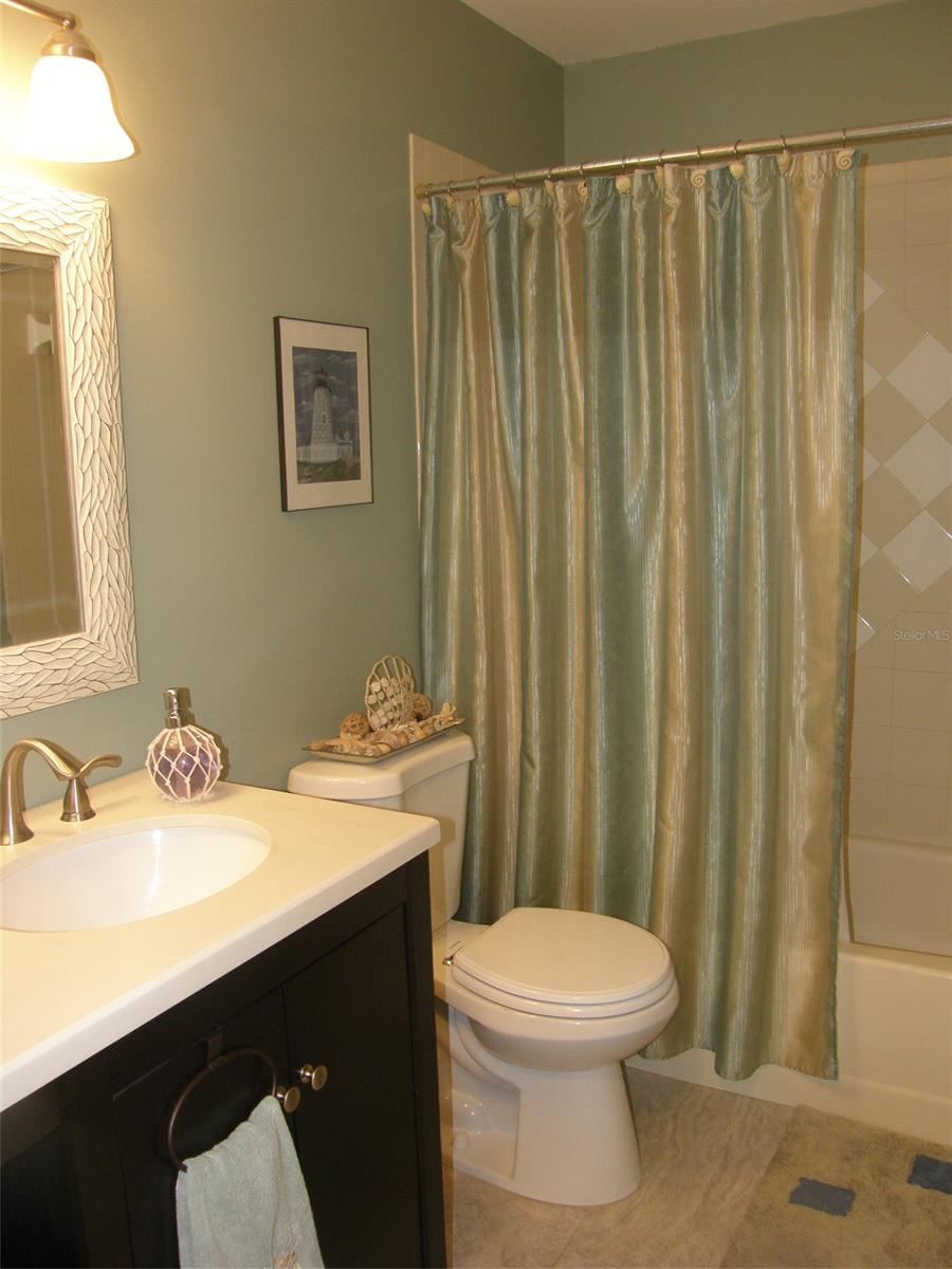 Florida Shores 01 - Residential