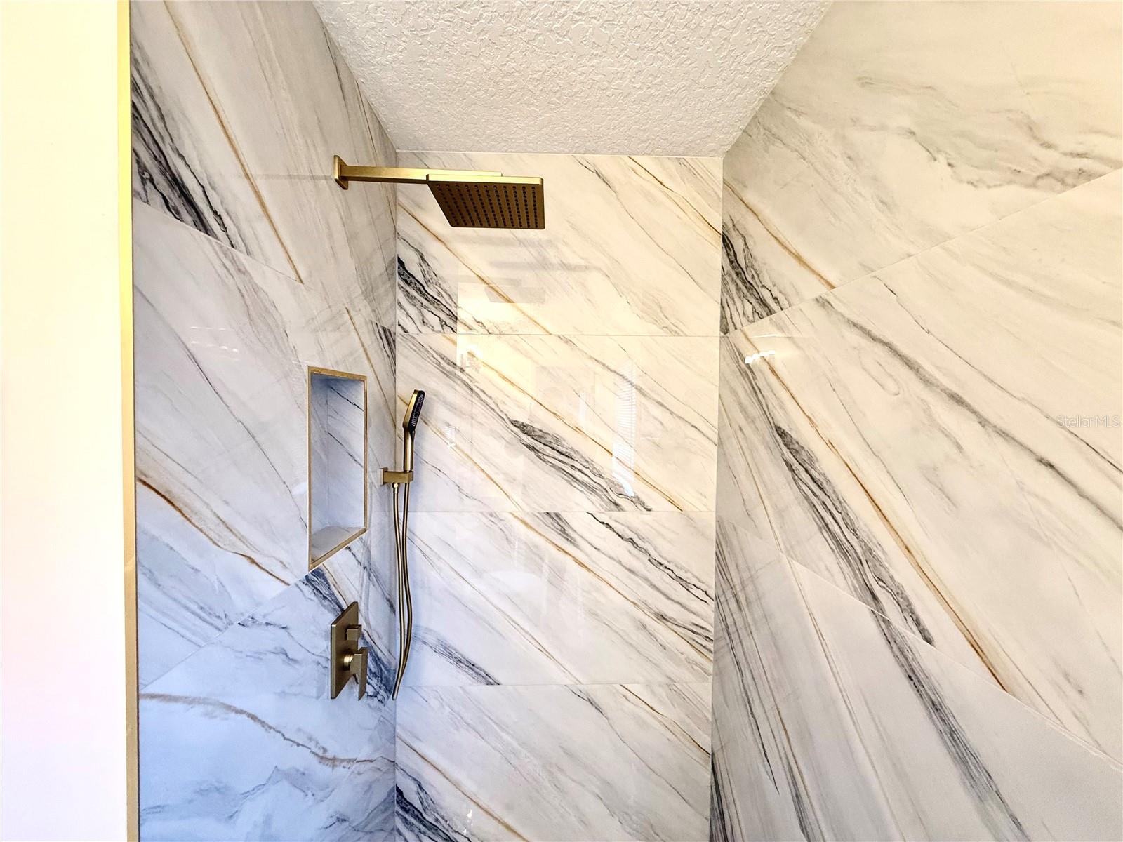 PINE RIDGE ESTATES - Residential