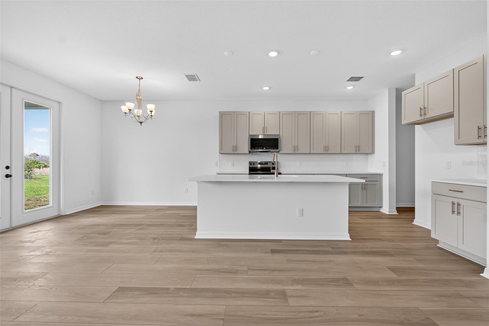 CATAMARAN COVE PHASE I & II - Residential