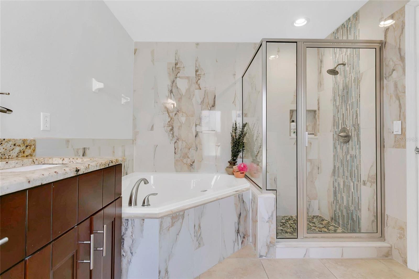 LAKE KEHOE PRESERVE 45/87 - Residential