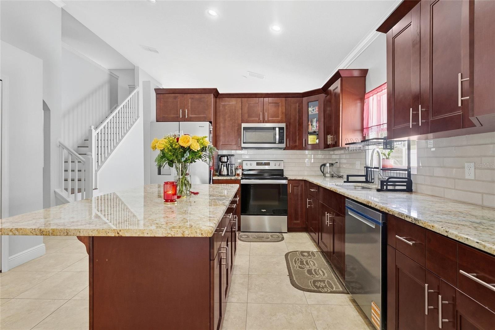 LAKE KEHOE PRESERVE 45/87 - Residential