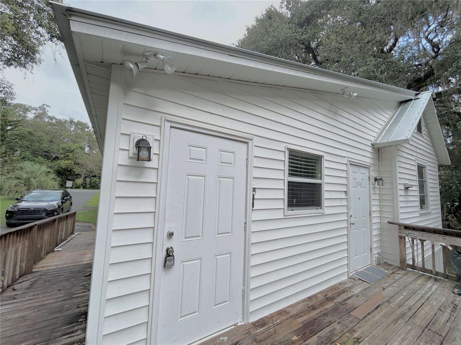 LADY LAKE ROSEMARY TERRACE - Residential