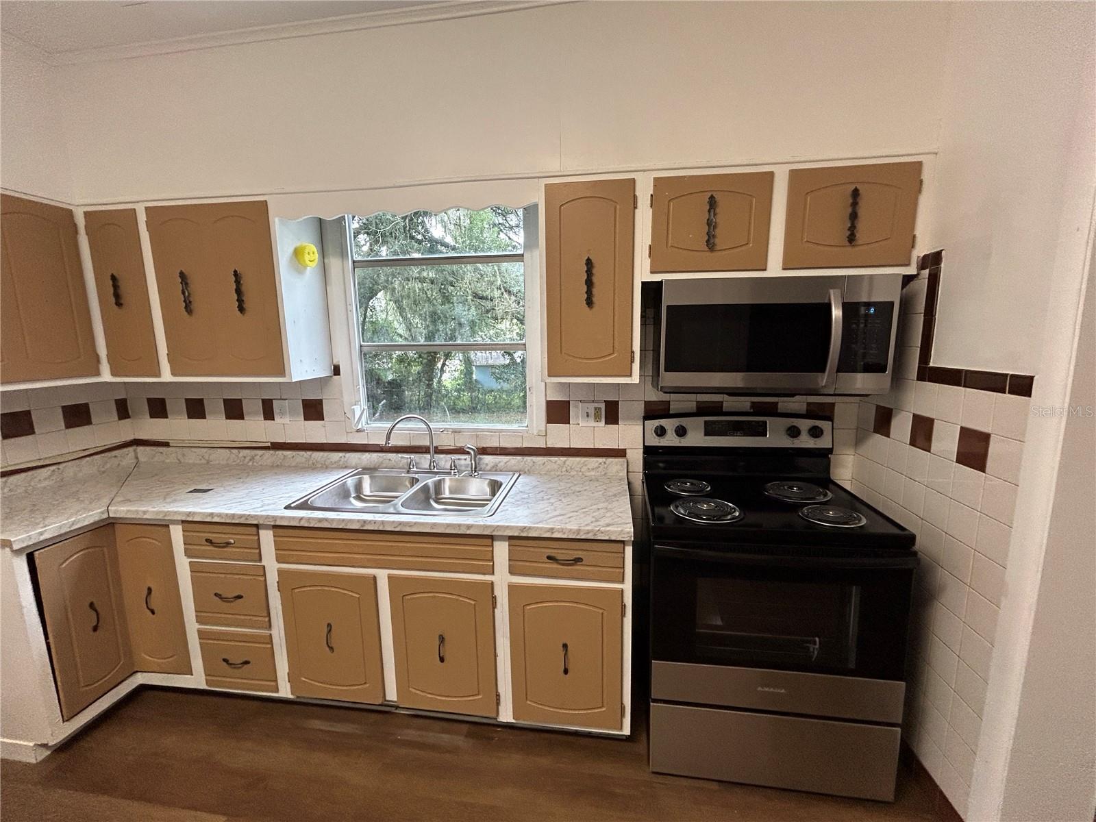 LADY LAKE ROSEMARY TERRACE - Residential