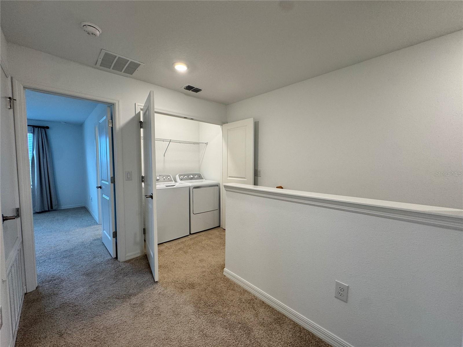 ARTISAN LAKES EDGESTONE NORTH PH I & II - Residential Lease