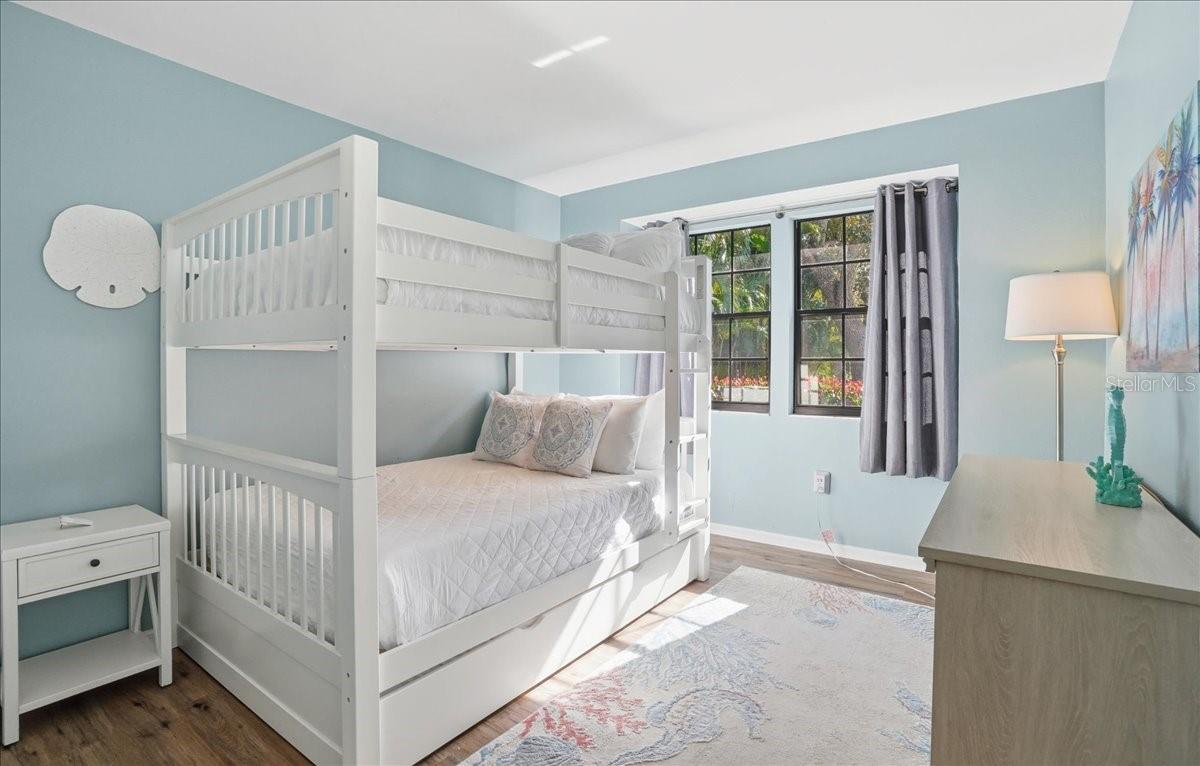 FLORENCE - Residential