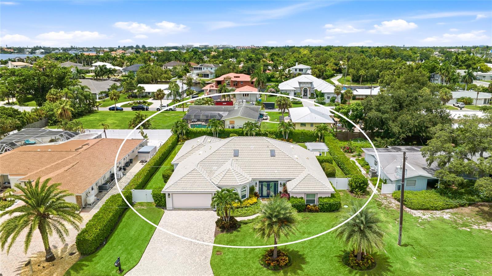 7780 HOLIDAY DRIVE N, SARASOTA, FL, 34231 3 7780 HOLIDAY DRIVE N