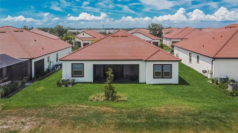 A home in WIMAUMA