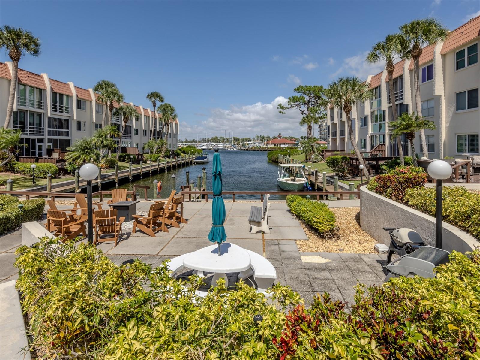 BELLA COSTA II - Residential