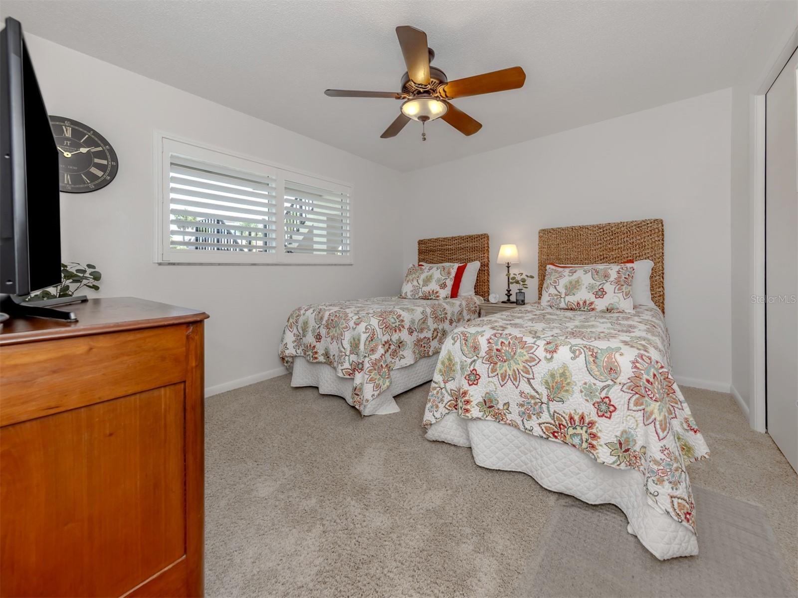 BELLA COSTA II - Residential
