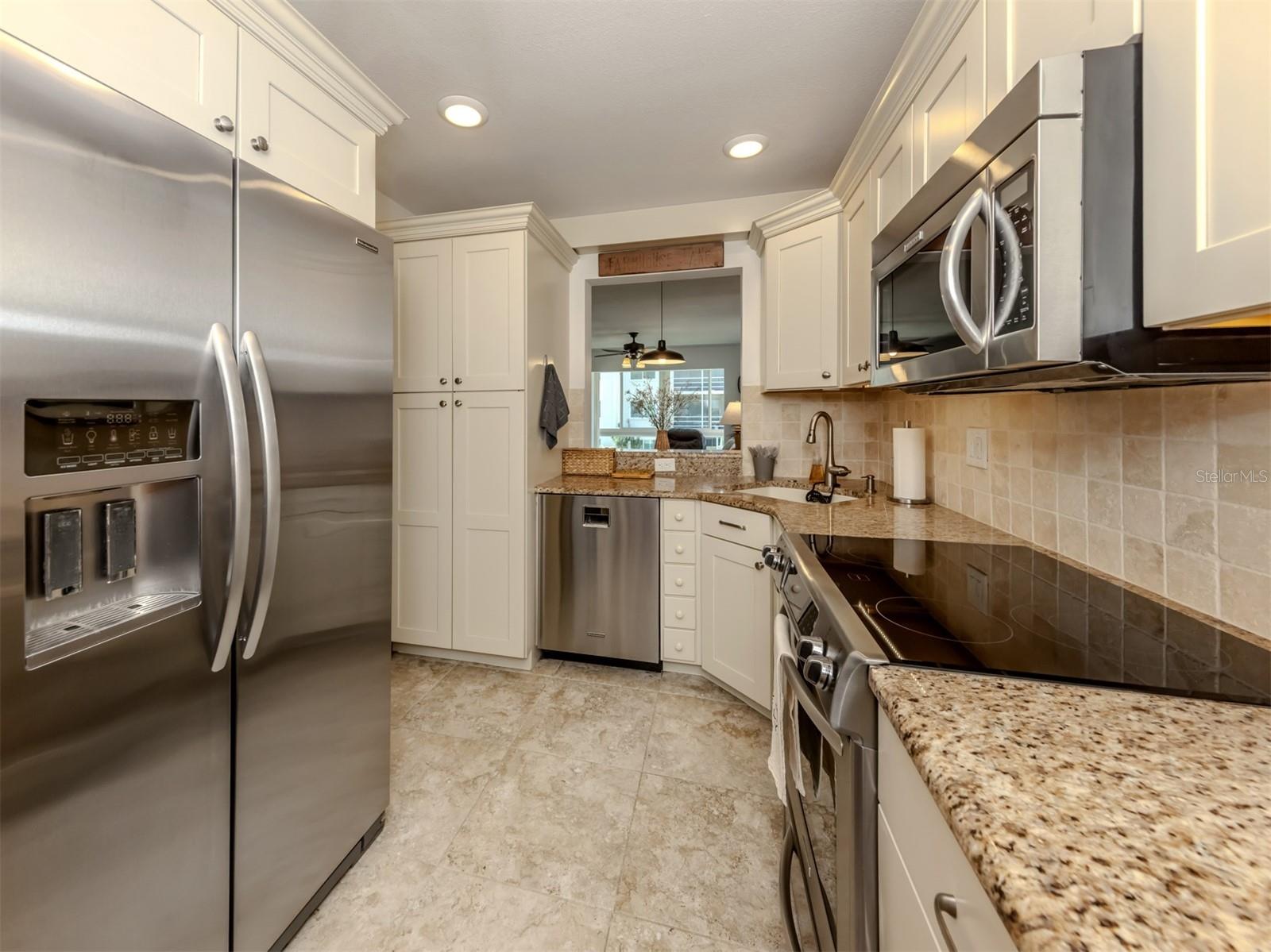 BELLA COSTA II - Residential