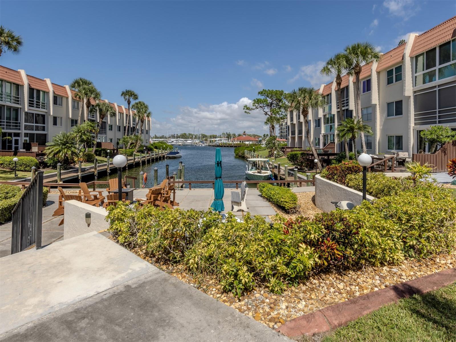 BELLA COSTA II - Residential