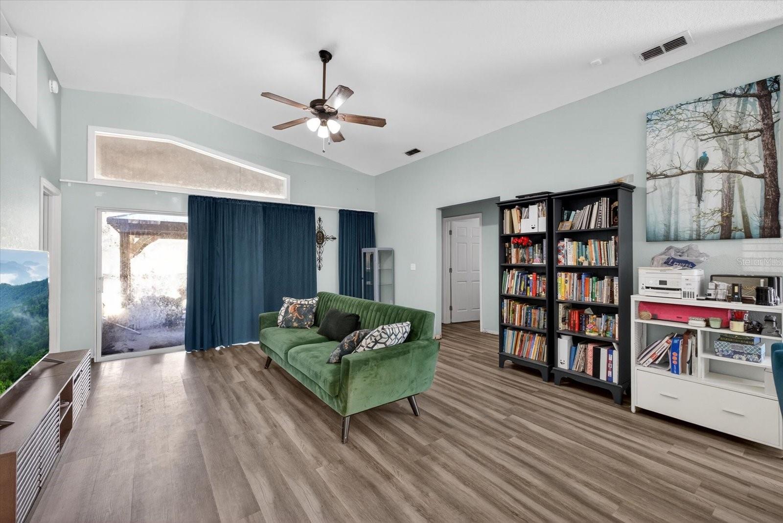 UNPLATTED - Residential