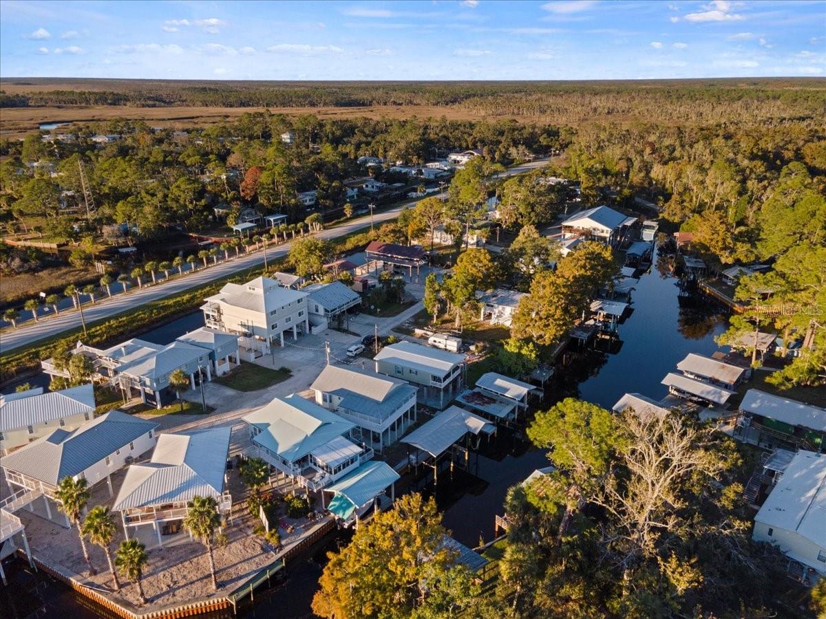 SUWANNEE SHORES - Residential