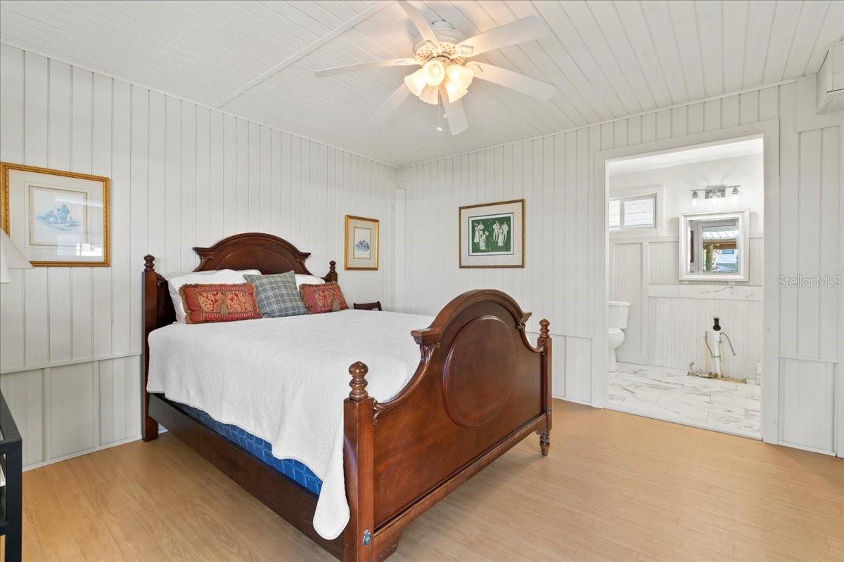 SUWANNEE SHORES - Residential