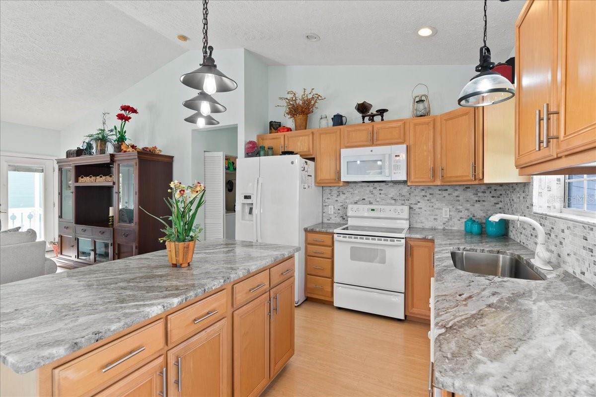 SUWANNEE SHORES - Residential