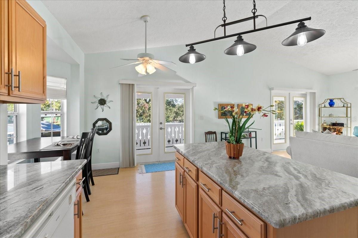 SUWANNEE SHORES - Residential