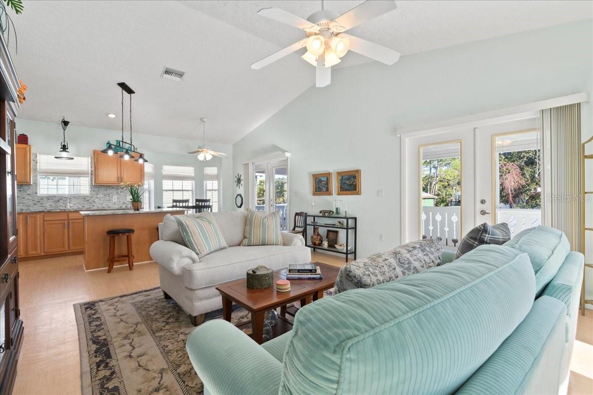 SUWANNEE SHORES - Residential