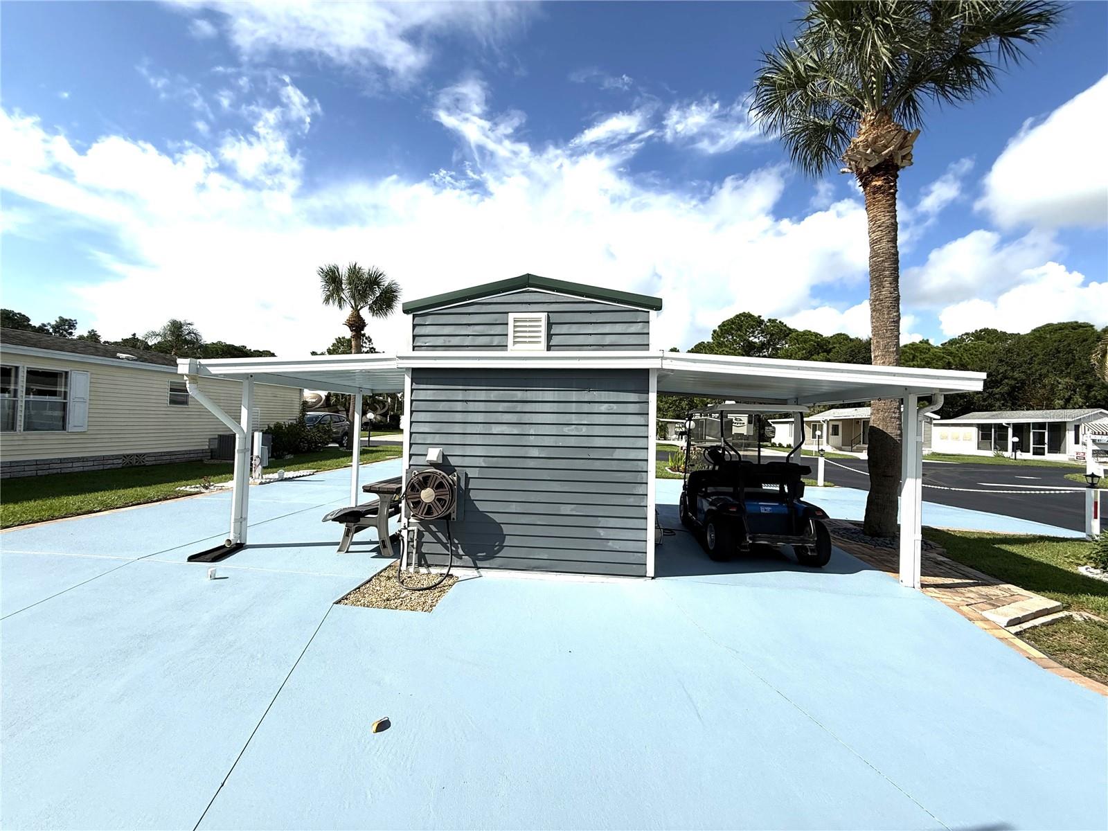 490 PINE LOOP